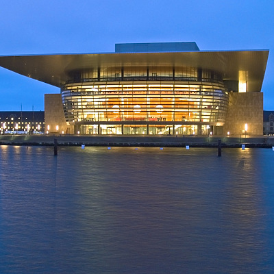 Opera House by Cesar Serrano