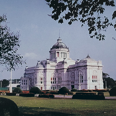 Ananta Samakhom Throne Hall by Aroonpublishing