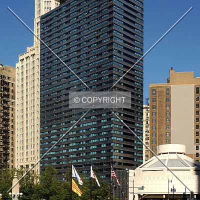 Wyndham Grand Chicago Riverfront Hotel by Jorge Molina