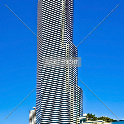 Miami Tower by Jorge Molina