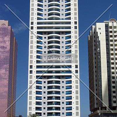 Zabeel Tower by Alexander Ulyanov