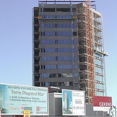 Torre Diagonal Mar by David Guija