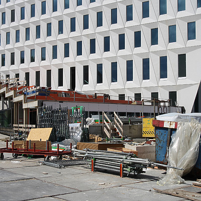 Stadskantoor Leyweg by Michiel van Dijk