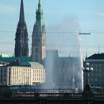 Hamburg City Hall by Pedro Marcelino