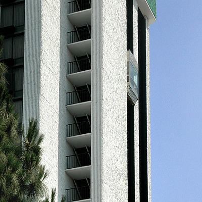 Holiday Inn Burbank Media Center-Tower One by Jim Schwartz
