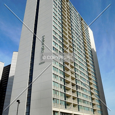 The Quay by Chris Patriarca