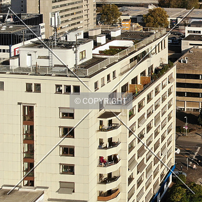 Strahlenberger Straße 123 by Nephilim