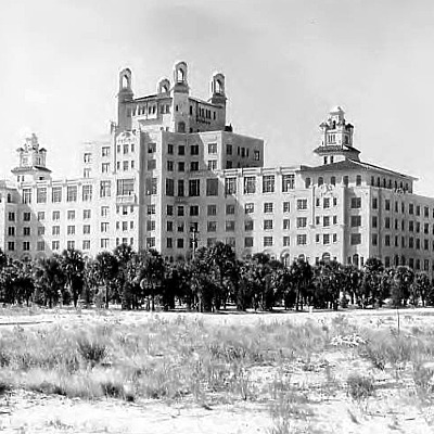 The Don CeSar Beach Resort by Burgert Brothers/ Courtesy, Tampa-Hillsborough County Public Library System