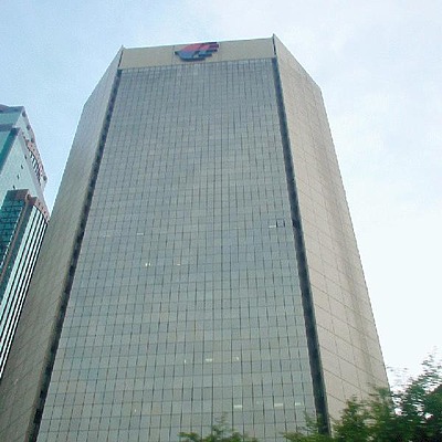 Bangunan MAS by Edmund Teo