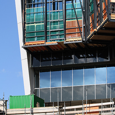 Stadskantoor Leyweg by Michiel van Dijk