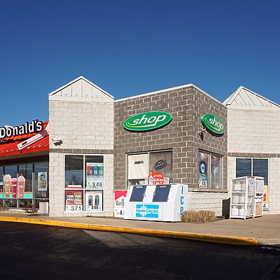 McDonald's / BP Shop by Ryan Hildebrand