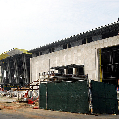 Raleigh Convention Center by Ernest Pecounis