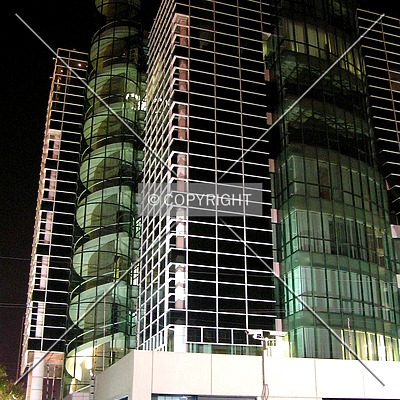 Edificio Corporativo Roca by Luis Ibáñez