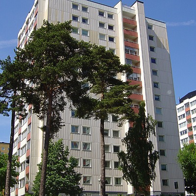 Karlslundsgatan 18 by Robin Spetz