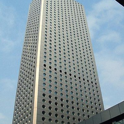 Jardine House by Rogan Coles