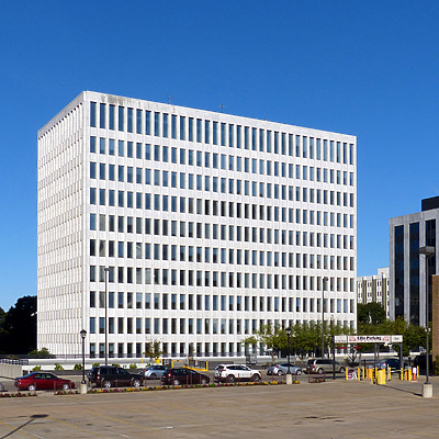 Chase Bank Building by Nate Lindsey