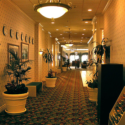 Holiday Inn Burbank Media Center-Tower One by Jim Schwartz