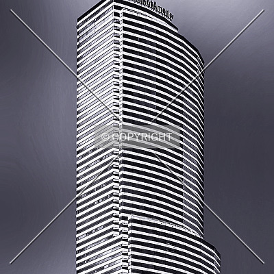 Miami Tower by Jorge Molina