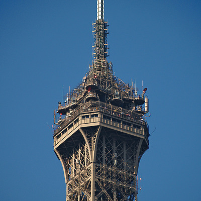 Tour Eiffel by Cesar Serrano