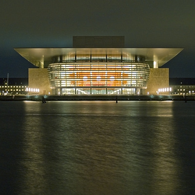 Opera House by Cesar Serrano