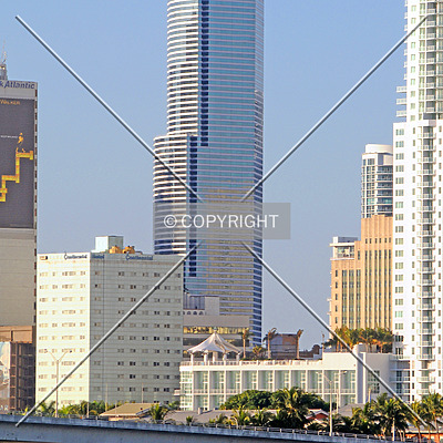 Miami Tower by Jorge Molina