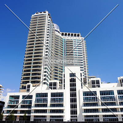 4 Midtown by Jorge Molina