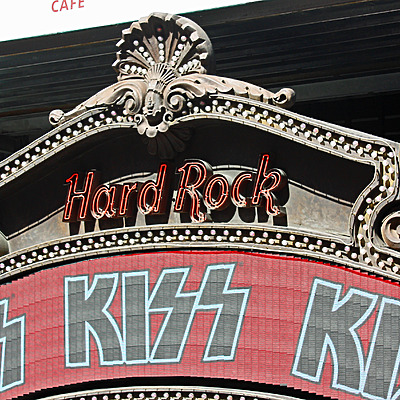 Paramount Building by Ryan Hildebrand