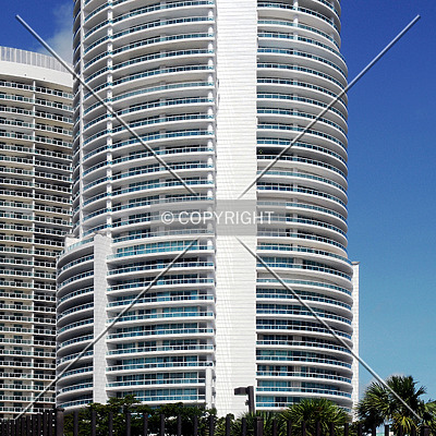 Bristol Tower by Jorge Molina