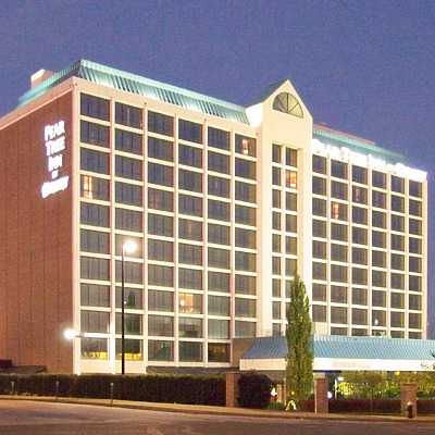 Pear Tree Inn Union Station by Ryan Hildebrand