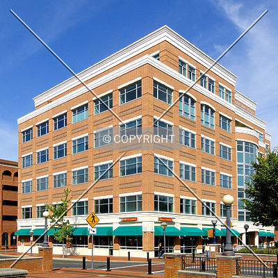 Creekside Plaza by Chris Patriarca