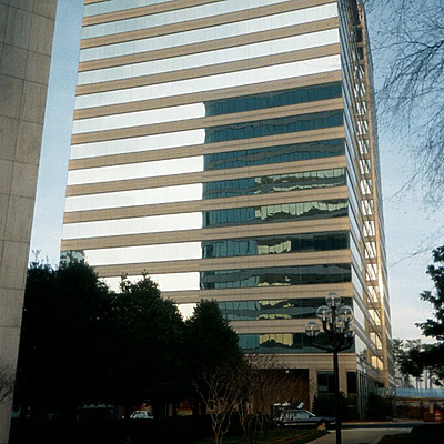 Galleria 600 by Marshall Gerometta