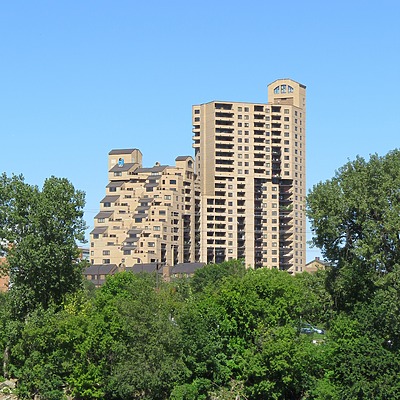 The Falls and the Pinnacle by James Peacock