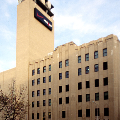 Verizon Building by John Cahill