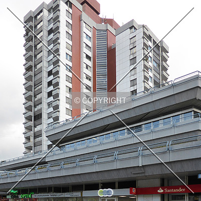 Straße der Republik 17-19 by Nephilim