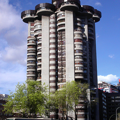 Torres Blancas by Cesar Serrano