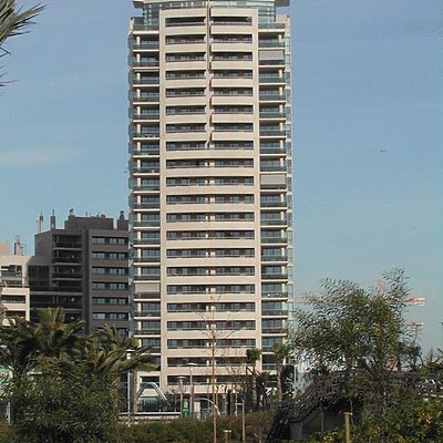 Illa del Llac 2 by David Guija