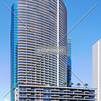 Epic Residences & Hotel by Jorge Molina