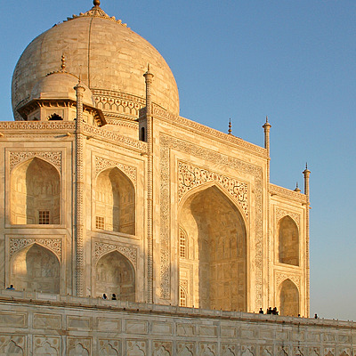 Taj Mahal by John Bek