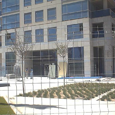 Illa del Llac 2 by David Guija