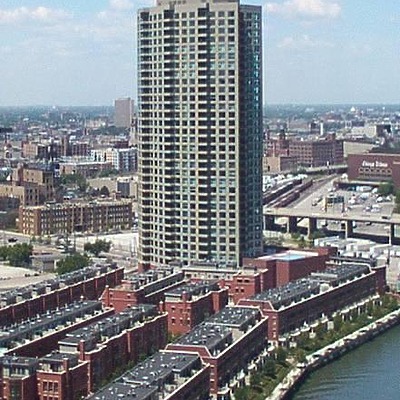 Kinzie Park Tower by Daniel Kieckhefer