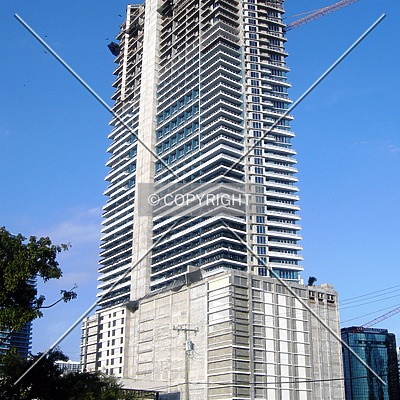 Infinity at Brickell by Jorge Molina