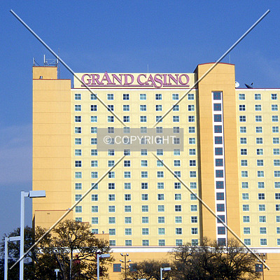 Island View Casino Resort Hotel by Chris Patriarca