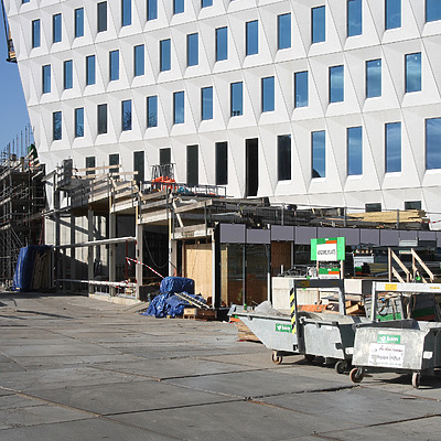 Stadskantoor Leyweg by Michiel van Dijk