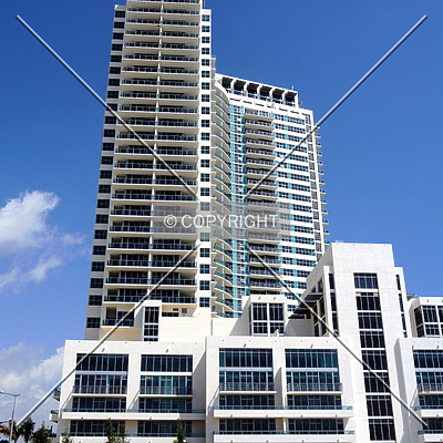 4 Midtown by Jorge Molina