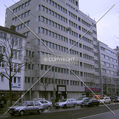 Mainzer Landstraße 169-171 by Nephilim