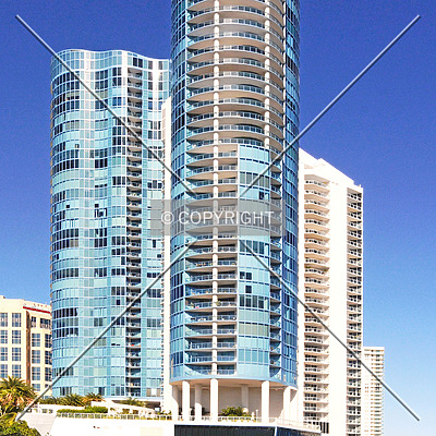 Las Olas River House by Jorge Molina