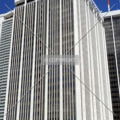 SunTrust International Center by Jorge Molina