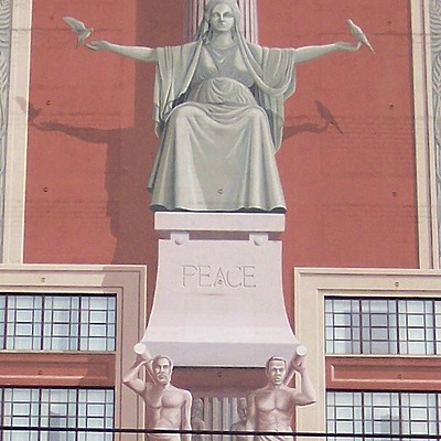 Red Lion Hotel Saint Louis City Center by Ryan Hildebrand