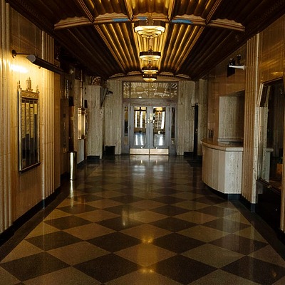 Hulman Building by Stan Sussina / Courier & Press