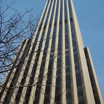 901 Fifth Avenue by Garrett Stout